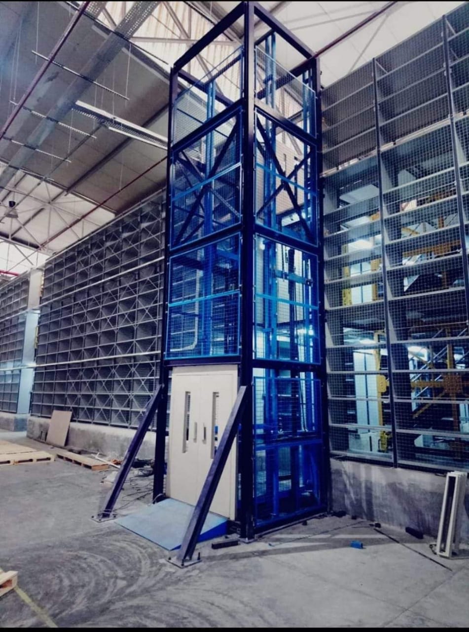 Goods Elevators - RacksMatrix - RacksMatrix